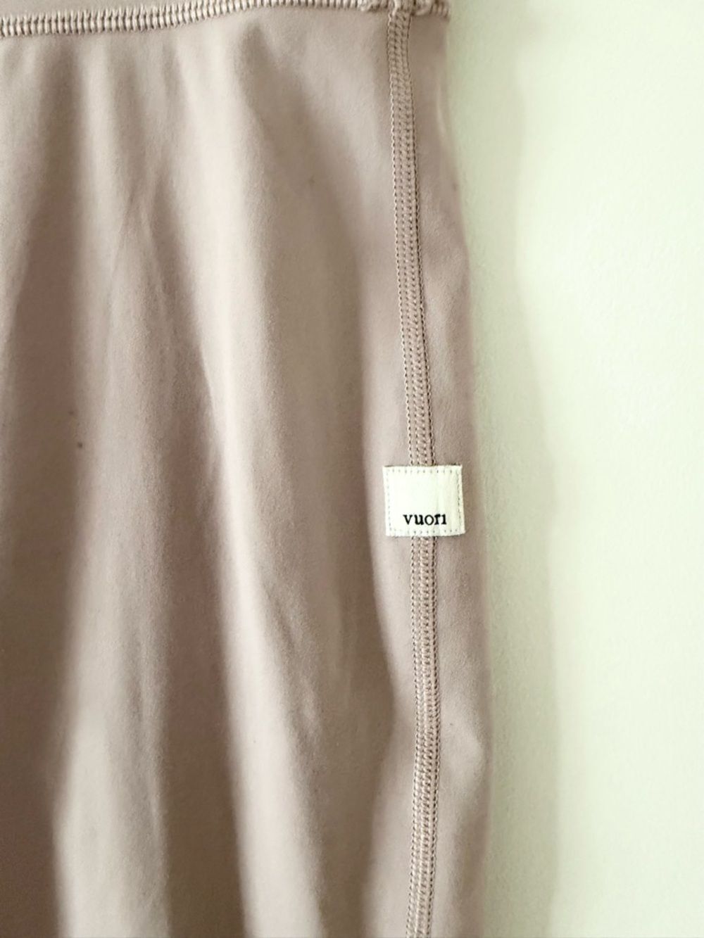 Vuori Mauve High-Rise Track Joggers - Picture 3 of 6